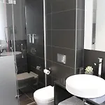 Grey Hotel 3*