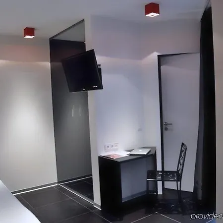 Hotel Grey 3*