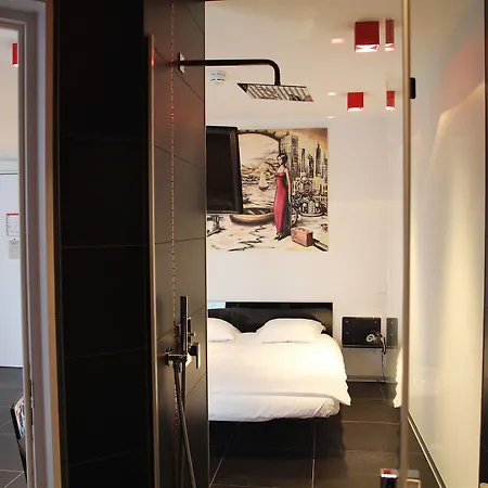 Grey Luxembourg
